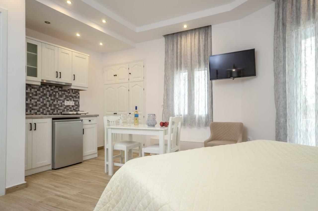 Naxos City Sun Beach Hotel מראה חיצוני תמונה